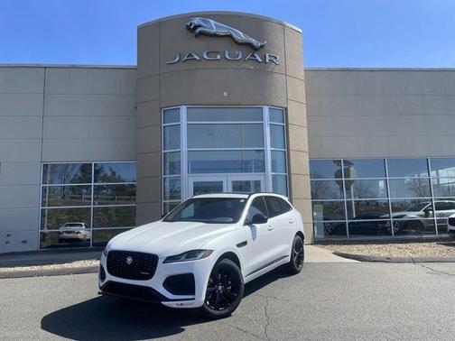 2025 Jaguar F-PACE P250 R-Dynamic S