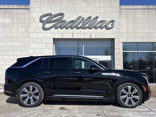 2025 Cadillac Escalade IQ Luxury