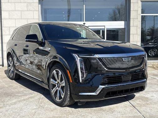 2025 Cadillac Escalade IQ Luxury