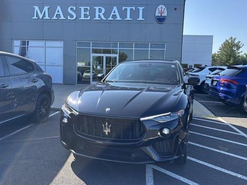 Blu 2022 Maserati Levante Trofeo