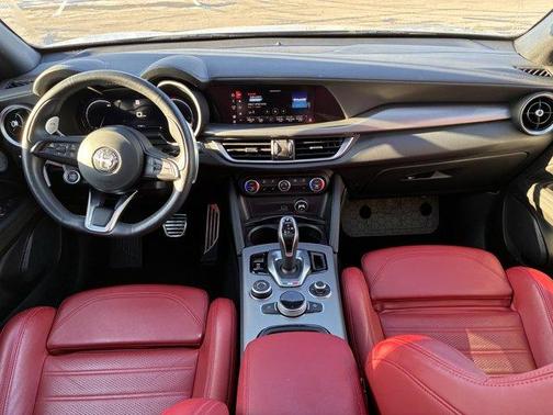 2024 Alfa Romeo Stelvio Veloce