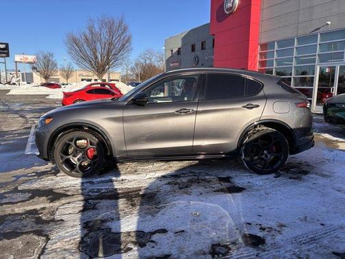 2024 Alfa Romeo Stelvio Veloce