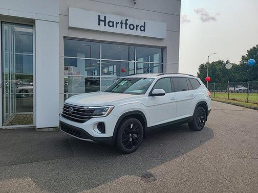 2024 Volkswagen Atlas 2.0T SE