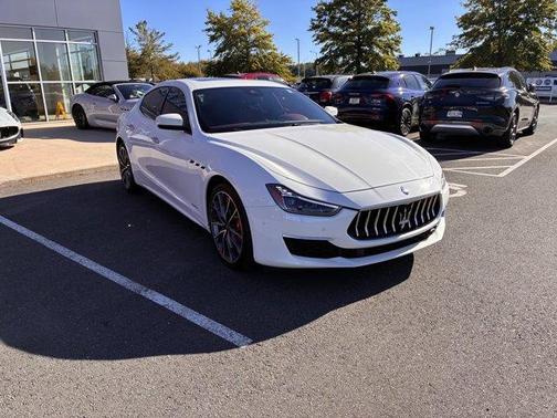 2019 Maserati Ghibli GranLusso
