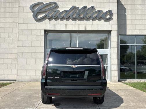 2016 Cadillac Escalade Premium