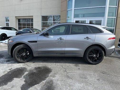 2025 Jaguar F-PACE P250 R-Dynamic S