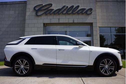 2024 Cadillac LYRIQ Luxury