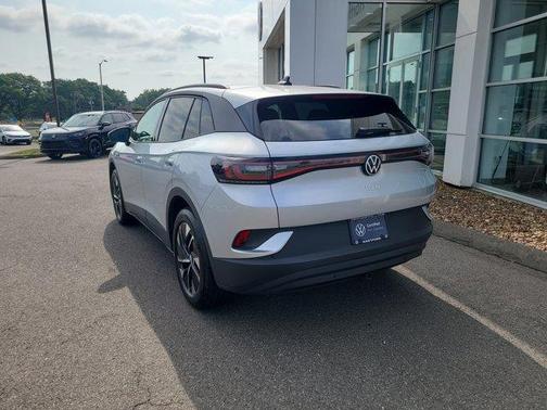 2022 Volkswagen ID.4 Pro