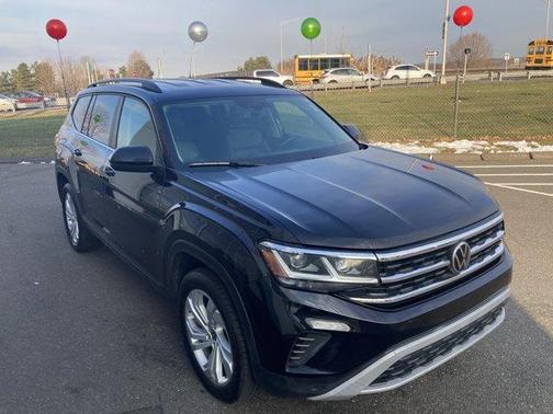 2021 Volkswagen Atlas 3.6 V6 SE w/ Technology