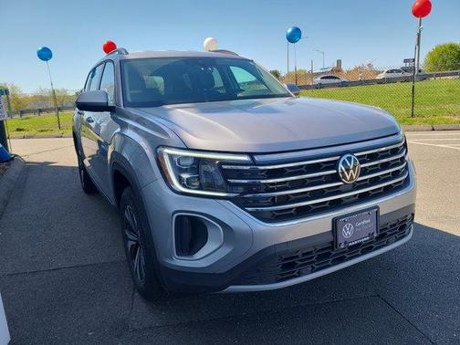 2024 Volkswagen Atlas 2.0T SE