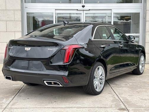 2025 Cadillac CT4 Premium Luxury