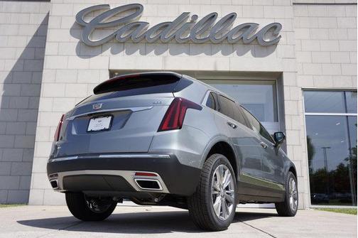2025 Cadillac XT5 Premium Luxury