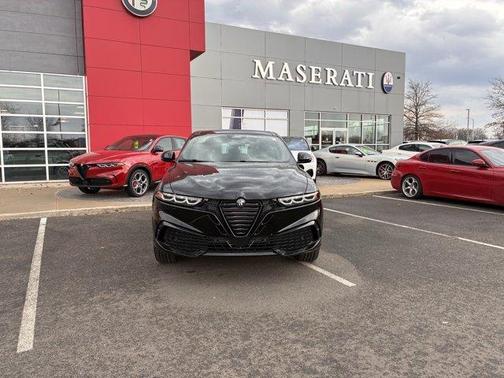 Alfa Black 2026 Alfa Romeo Tonale Sport Speciale