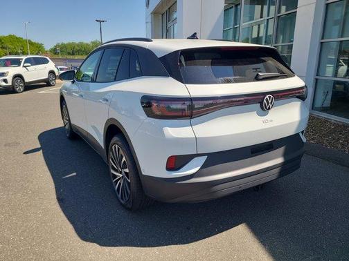 2025 Volkswagen ID.4 Pro
