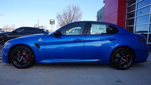 2024 Alfa Romeo Giulia Quadrifoglio