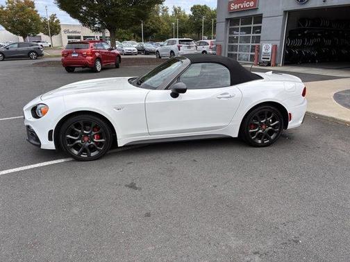 2018 FIAT 124 Spider Abarth