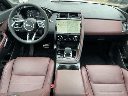 2024 Jaguar E-PACE P250 R-Dynamic SE