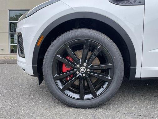 2024 Jaguar E-PACE P250 R-Dynamic SE