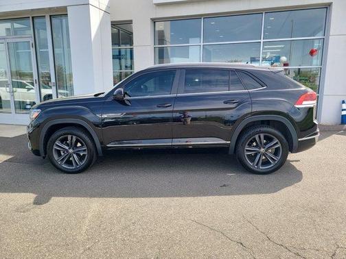 2021 Volkswagen Atlas Cross Sport 3.6L V6 SE w/Technology R-Line