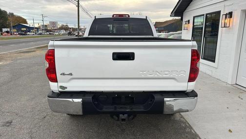 2017 Toyota Tundra SR5