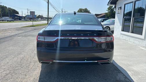 2018 Lincoln Continental Reserve