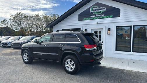 2017 Jeep Grand Cherokee Laredo