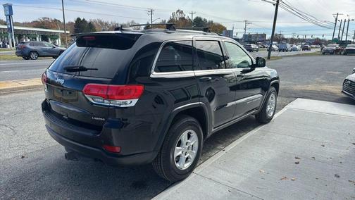 2017 Jeep Grand Cherokee Laredo