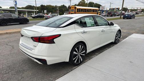 2020 Nissan Altima Platinum VC-Turbo FWD