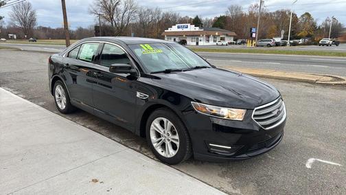 2018 Ford Taurus SEL Sedan 4D