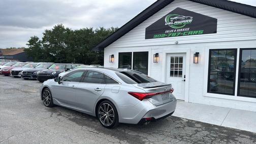 2019 Toyota Avalon Touring