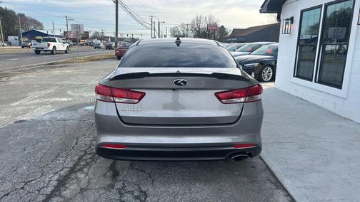 2018 Kia Optima LX