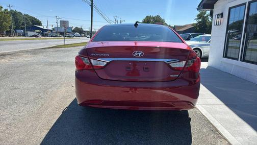 2013 Hyundai SONATA Limited