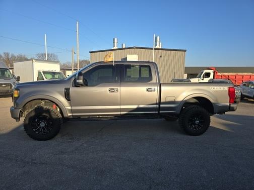 2022 Ford F-250 LARIAT