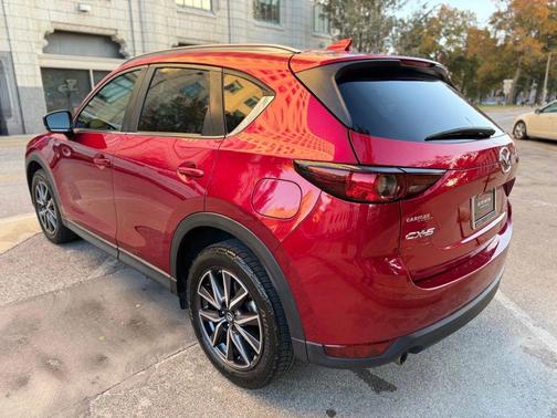 2018 Mazda CX-5 Sport