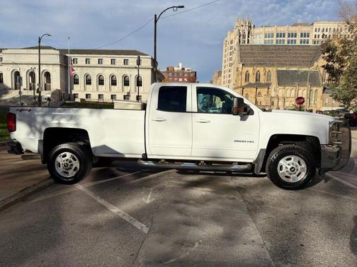2017 Chevrolet Silverado 2500 LT