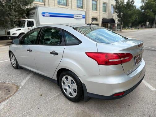 2016 Ford Focus S