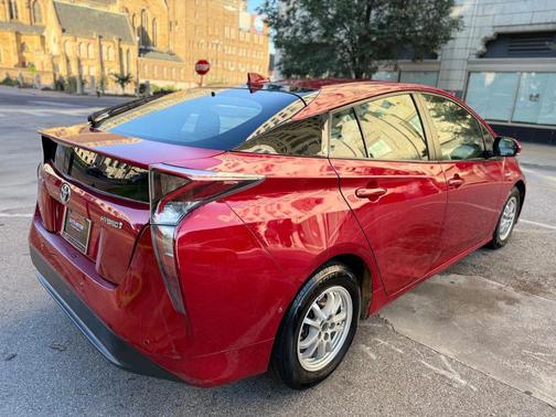 2017 Toyota Prius Two