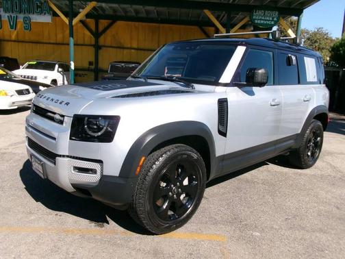 2020 Land Rover Defender 110 SE