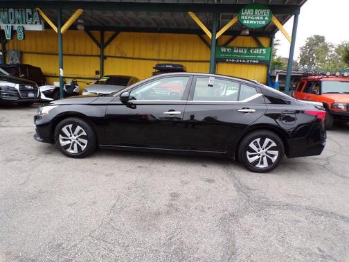 2021 Nissan Altima S FWD