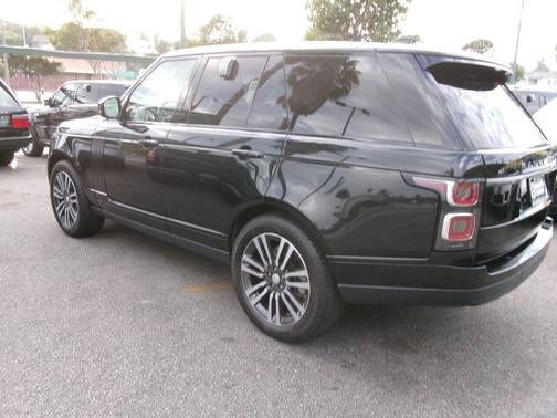 2021 Land Rover Range Rover Base AWD 4dr SUV