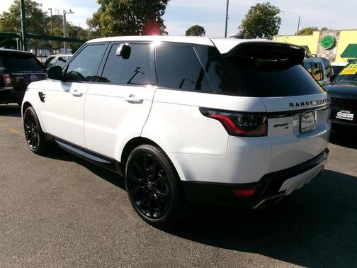 2021 Land Rover Range Rover Sport HSE Silver Edition