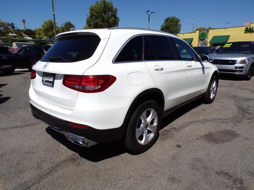 2018 Mercedes-Benz GLC 300 Base