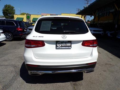 2018 Mercedes-Benz GLC 300 Base