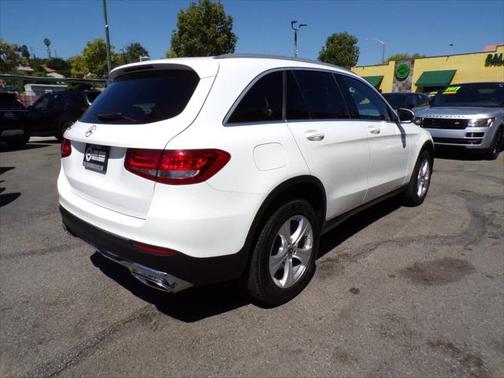 2018 Mercedes-Benz GLC 300 Base