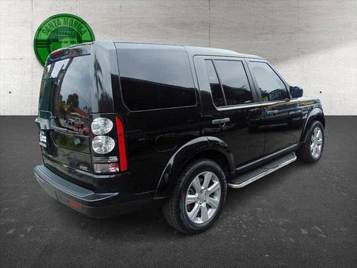 2016 Land Rover LR4 Base