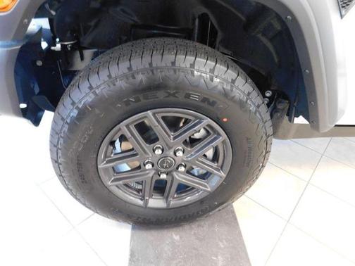 Bright White Clearcoat 2026 Jeep Wrangler Sport