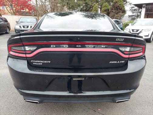 2016 Dodge Charger SXT