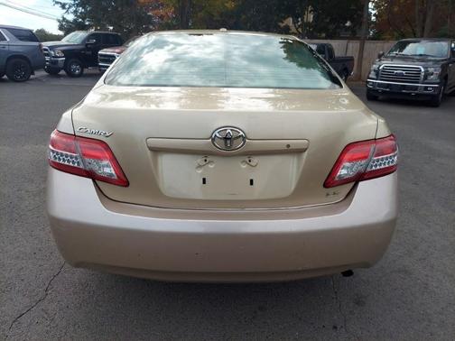 2010 Toyota Camry XLE