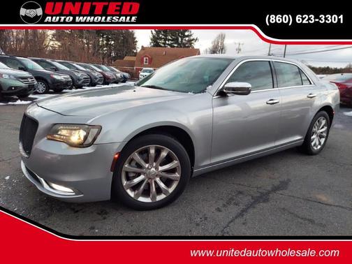 2016 Chrysler 300 Limited