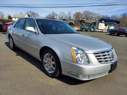 2011 Cadillac DTS Premium Collection